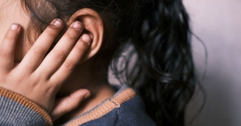 EAR
